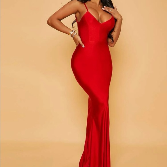 SHEIN Maxi Backless Evening Gown Size M - Picture 1 of 6
